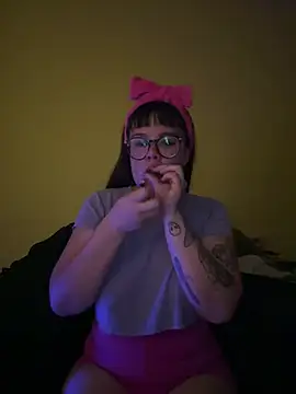 Snapshot of H0oneyBabyyy chatting on July 2, 2026, 3:23 am H0oneyBabyyy online show from July 2, 2026, 3:23 am