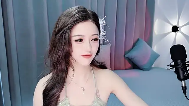 Momo-Wow online show from July 24, 2026, 6:22 am