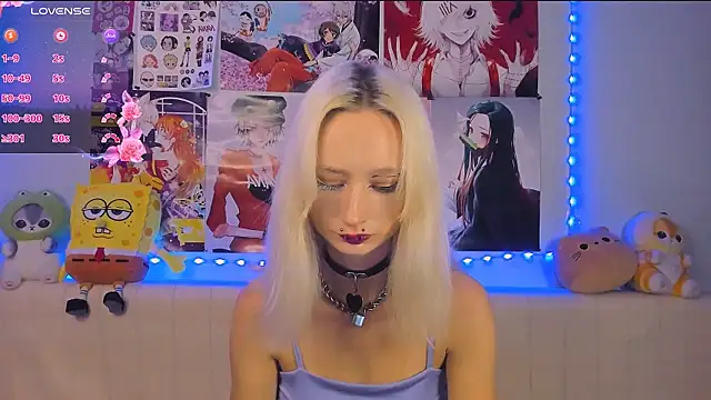 Katia Nabiee online show from July 20, 2026, 4:38 am