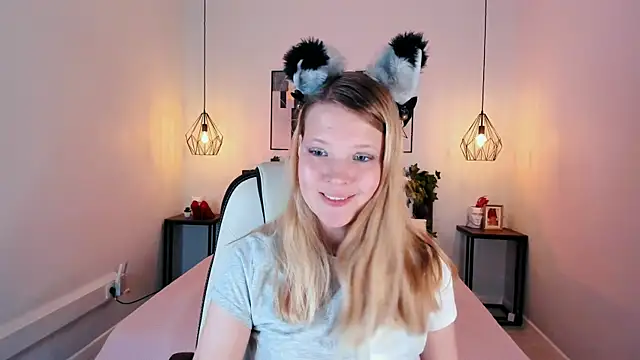 anita Hitteys online show from July 17, 2026, 7:59 am