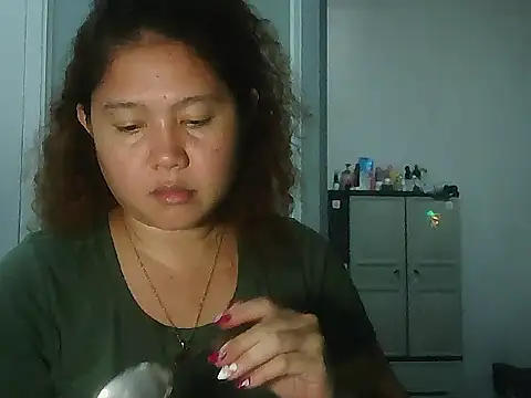 bitchychubby online show from July 28, 2026, 7:26 pm