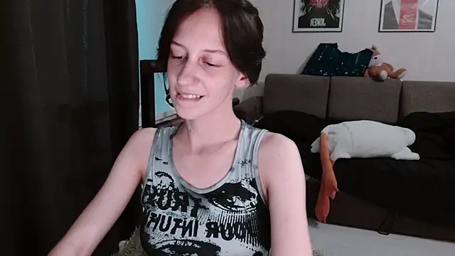 Snapshot of secrettt_poison chatting on July 27, 2026, 4:03 pm secrettt poison online show from July 27, 2026, 4:03 pm