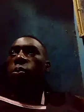 Snapshot of charleyprosper chatting on July 21, 2026, 6:05 am charleyprosper online show from July 21, 2026, 6:05 am