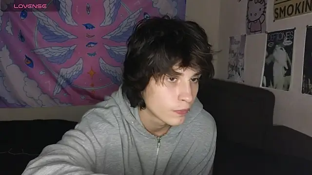 Snapshot of Cute_Goth chatting on July 16, 2026, 4:02 pm Cute Goth online show from July 16, 2026, 4:02 pm