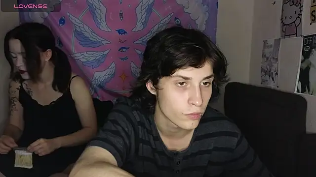 Snapshot of Cute_Goth chatting on July 17, 2026, 7:08 pm Cute Goth online show from July 17, 2026, 7:08 pm