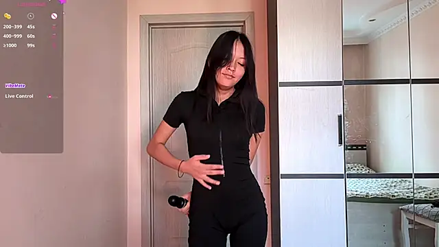 AyaWildfire online show from July 28, 2026, 2:18 am
