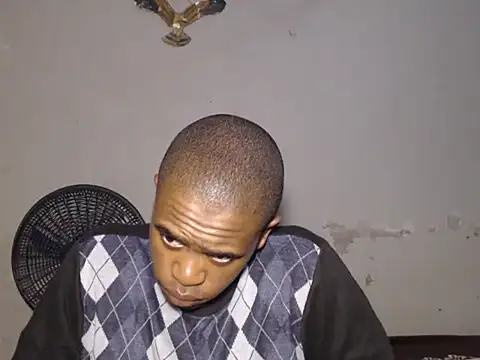 Snapshot of Frank_X_Husle chatting on July 15, 2026, 7:08 pm Frank X Husle online show from July 15, 2026, 7:08 pm