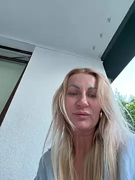 Margerita69 online show from June 6, 2026, 6:23 pm