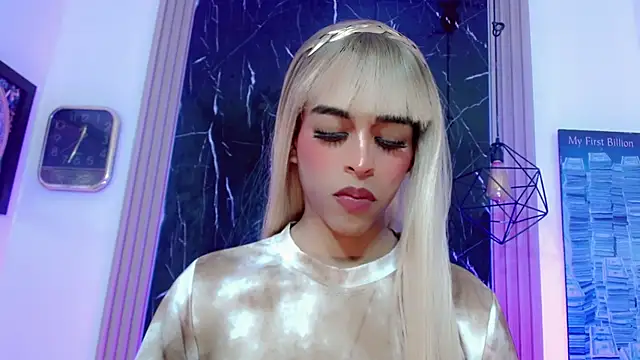 SWEET PRINCEESS  online show from July 29, 2026, 3:37 am
