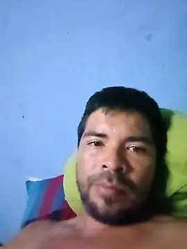 Snapshot of Masters-happyface chatting on June 2, 2026, 9:33 am Masters-happyface online show from June 2, 2026, 9:33 am