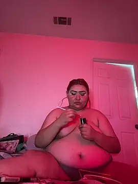 yurfavbaddie online show from June 26, 2026, 12:59 am