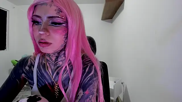 Snapshot of Nickidoll66_ chatting on June 7, 2026, 9:51 pm Nickidoll66 online show from June 7, 2026, 9:51 pm