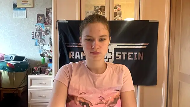Codi Rostersy online show from July 23, 2026, 5:05 am