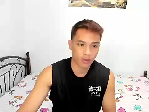urfucker vinz online show from June 6, 2026, 12:43 pm