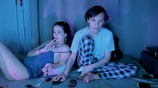 Perfect CoupleXX online show from July 15, 2026, 8:14 pm