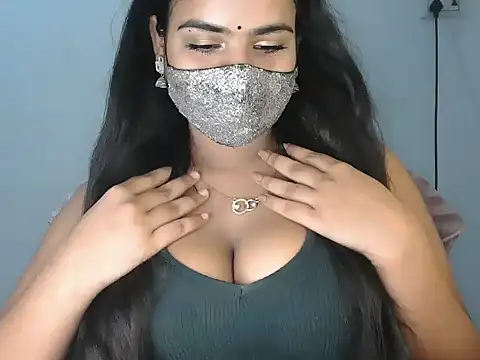 Curvy Deepa online show from July 27, 2026, 2:24 pm