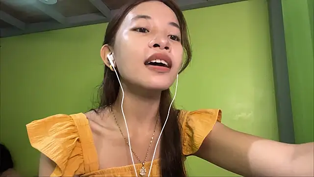 CharisseQuall online show from June 10, 2026, 2:45 am