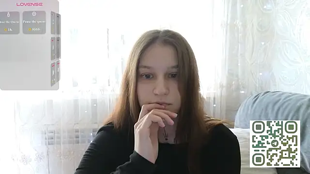 Little skinnyDevil online show from June 23, 2026, 1:47 am