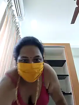 Hot Sreeja Tamil online show from June 13, 2026, 7:28 am