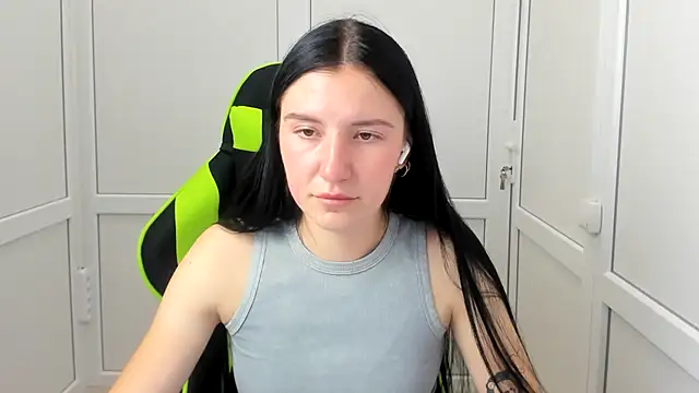 PatteMeoww online show from July 28, 2026, 12:12 pm