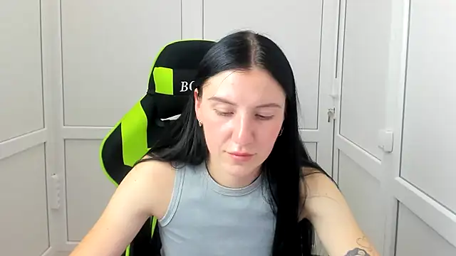 PatteMeoww online show from July 28, 2026, 2:13 pm