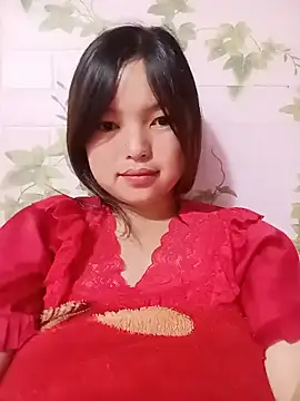 Snapshot of Linna-bae chatting on June 12, 2026, 12:42 am Linna-bae online show from June 12, 2026, 12:42 am