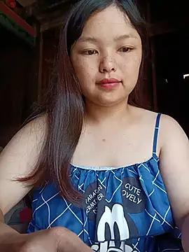 Snapshot of Linna-bae chatting on July 11, 2026, 1:52 am Linna-bae online show from July 11, 2026, 1:52 am