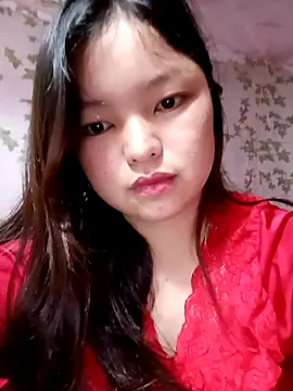 Snapshot of Linna-bae chatting on July 19, 2026, 12:47 am Linna-bae online show from July 19, 2026, 12:47 am