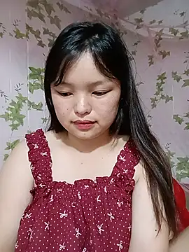 Snapshot of Linna-bae chatting on July 22, 2026, 12:08 pm Linna-bae online show from July 22, 2026, 12:08 pm