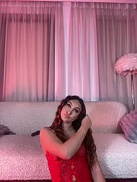 ValentinaMonroee online show from July 25, 2026, 7:33 pm