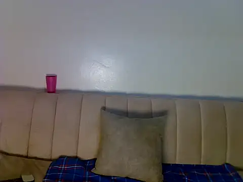 Sexxyy v online show from July 27, 2026, 3:30 pm