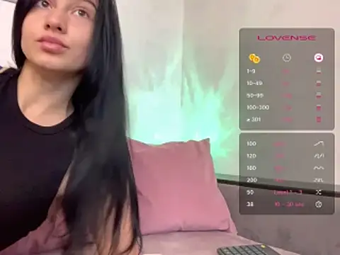 Snapshot of Camilla__Noor chatting on June 9, 2026, 3:34 pm Camilla Noor online show from June 9, 2026, 3:34 pm