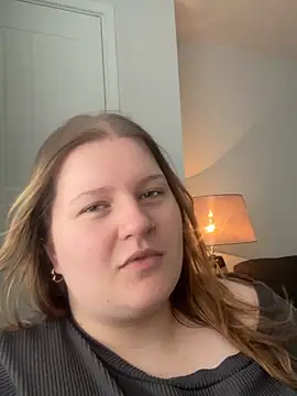Curvy Vanilla online show from July 21, 2026, 12:29 pm