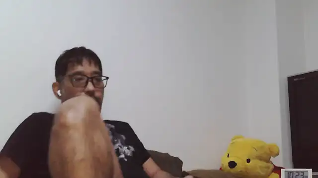 Snapshot of komadanaoki chatting on July 28, 2026, 1:23 am komadanaoki online show from July 28, 2026, 1:23 am