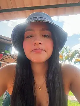 Snapshot of SophiCastro09_ chatting on July 15, 2026, 1:49 pm SophiCastro09 online show from July 15, 2026, 1:49 pm