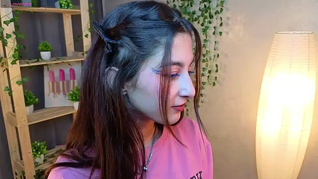 Snapshot of JasminKitany chatting on June 8, 2026, 4:51 pm JasminKitany online show from June 8, 2026, 4:51 pm