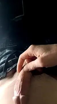 Snapshot of Mstrdstrctn7 chatting on March 16, 2025, 3:36 am Mstrdstrctn7 online show from March 16, 2025, 3:36 am