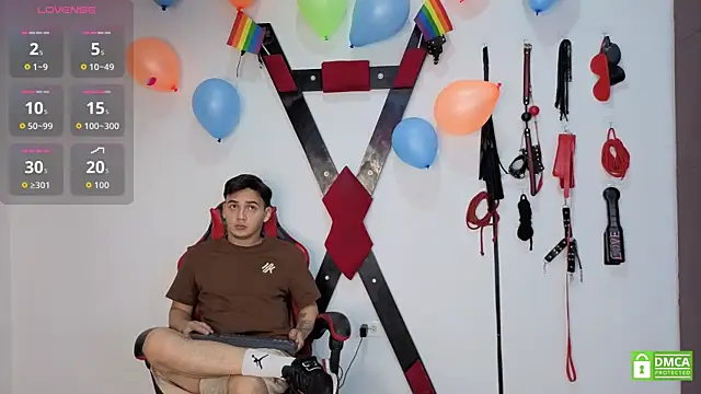 Nicolas AthleticBoy online show from July 12, 2026, 8:11 pm