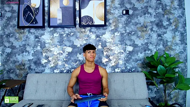 Nicolas AthleticBoy online show from July 16, 2026, 11:49 am