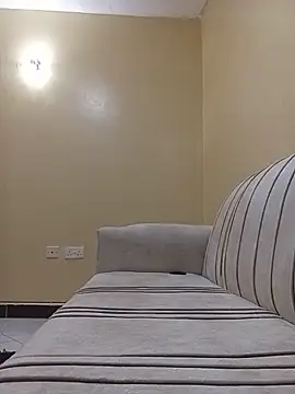 sweetly gal online show from June 6, 2026, 1:49 pm