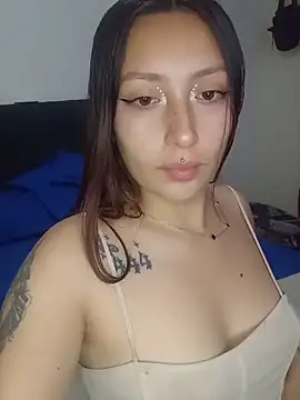 MiaSaen online show from June 18, 2026, 3:18 am