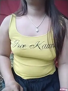candyyy19 online show from July 15, 2026, 11:10 pm