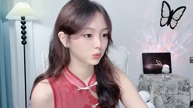 wenwen8888 online show from July 28, 2026, 12:48 pm