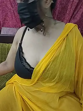 Sexy-joya online show from July 18, 2026, 7:45 am