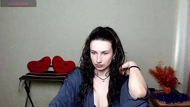 Snapshot of LilithRivi chatting on June 10, 2026, 2:27 pm LilithRivi online show from June 10, 2026, 2:27 pm