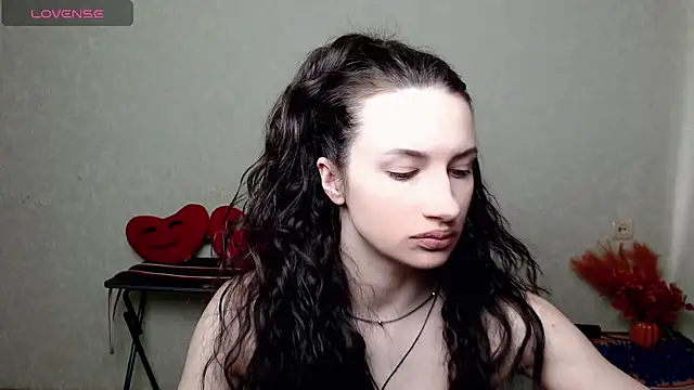 Snapshot of LilithRivi chatting on June 13, 2026, 2:15 pm LilithRivi online show from June 13, 2026, 2:15 pm