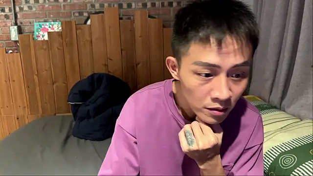 deansu0819 online show from June 12, 2026, 3:33 pm