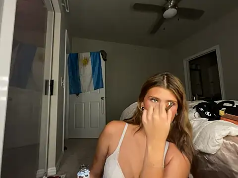 superswagirl online show from July 17, 2026, 1:34 am
