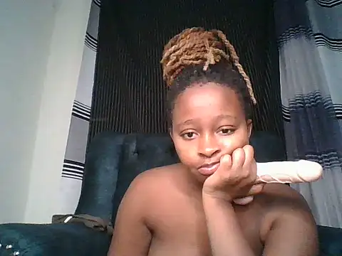 Snapshot of Ellah_simone chatting on July 2, 2026, 12:54 am Ellah simone online show from July 2, 2026, 12:54 am