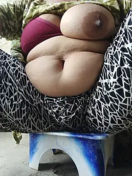 Snapshot of Your_Bhabhi69 chatting on June 30, 2026, 12:55 am Your Bhabhi69 online show from June 30, 2026, 12:55 am